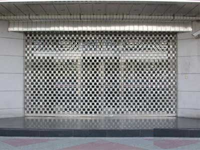 重慶不銹鋼卷簾門_網格